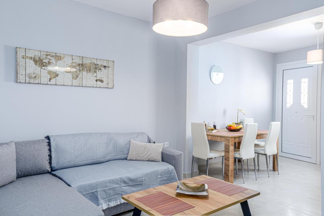 J&T Apartment - 150M From The Beach 자킨토스 타운 외부 사진